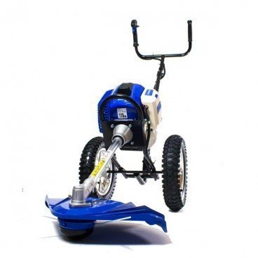 Cortacésped de ruedas azul y blanco avanzando.