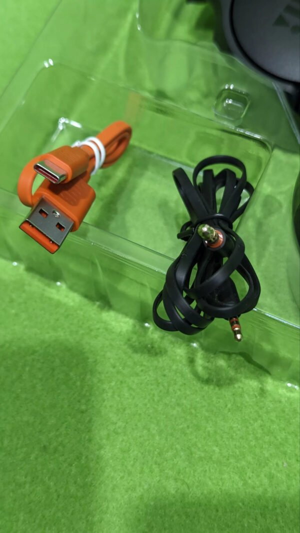 JBL Tune 660NC Auriculares