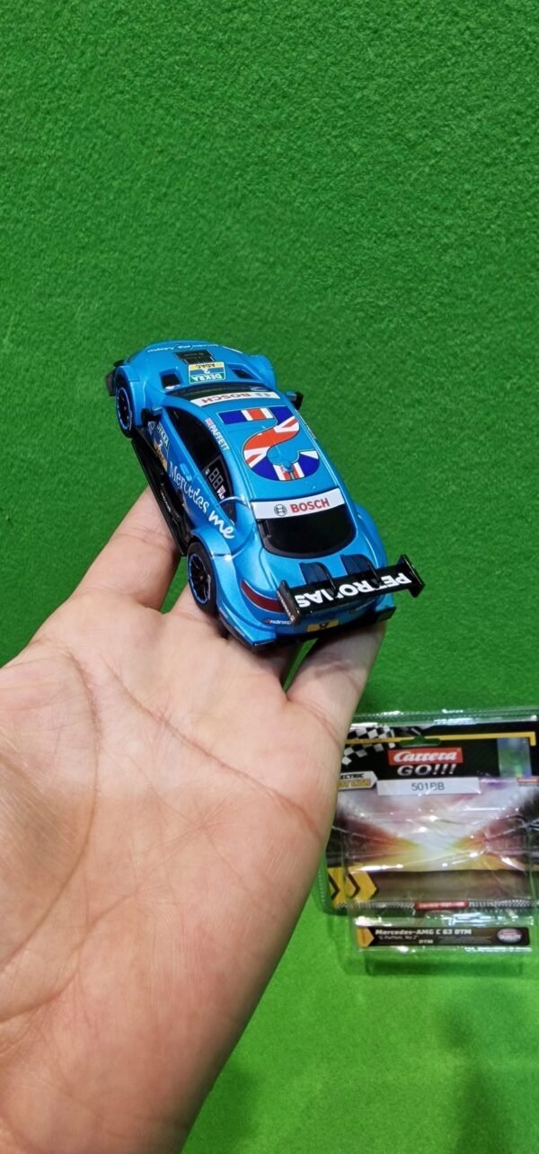 Carrera Mercedes-AMG C 63 DTM G.Paffett, No.2