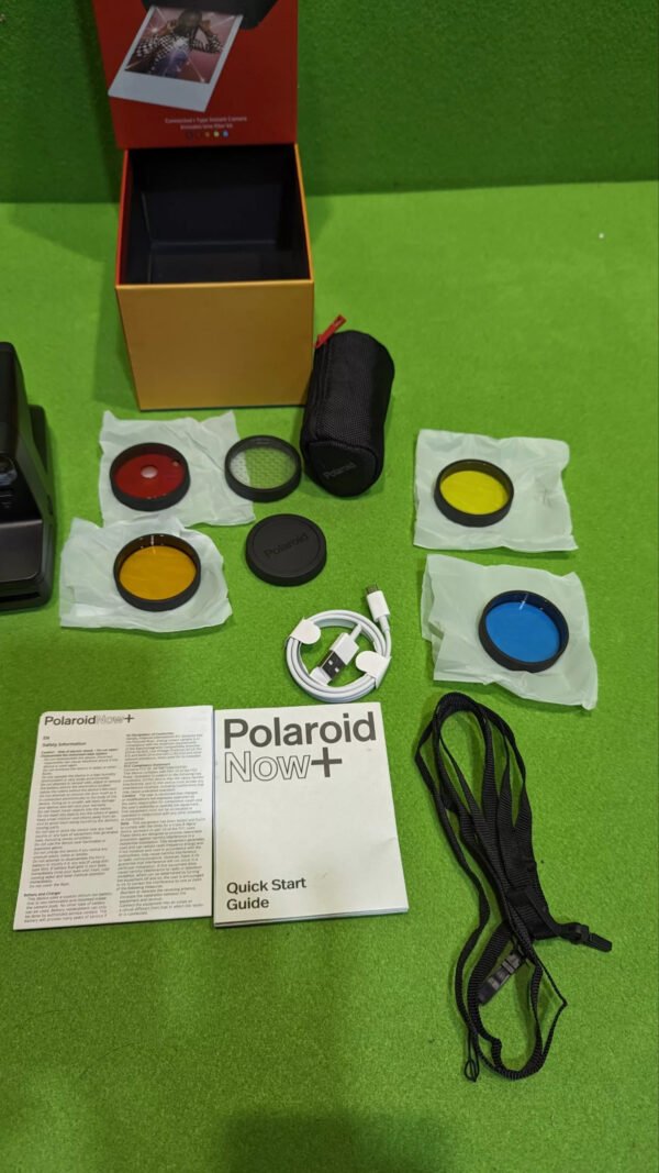 1000003305-scaled-1.webp Polaroid Now+ Cámara instantánea