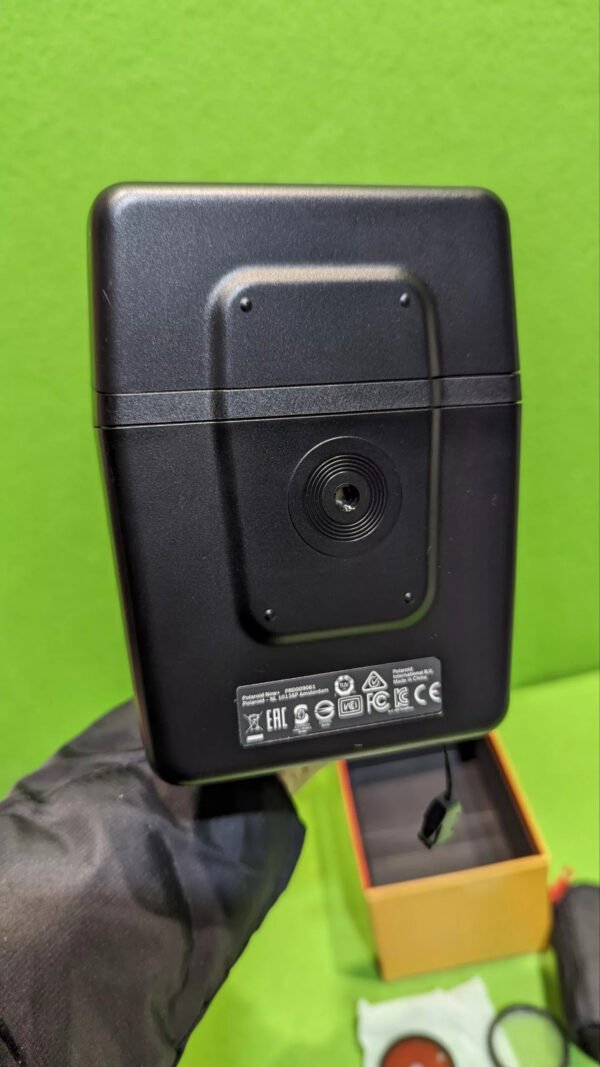 1000003309-scaled-1.webp Polaroid Now+ Cámara instantánea