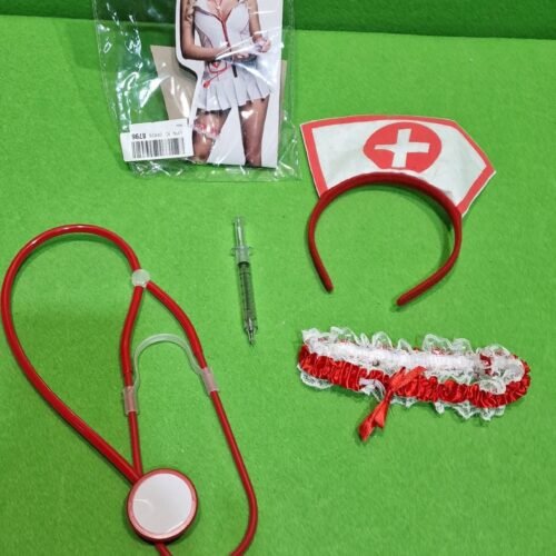 Conjunto de disfraz de enfermera