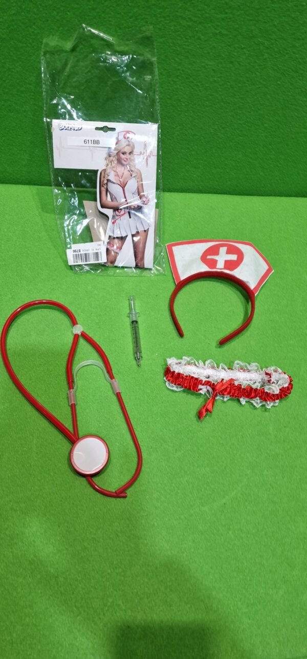 Conjunto de disfraz de enfermera