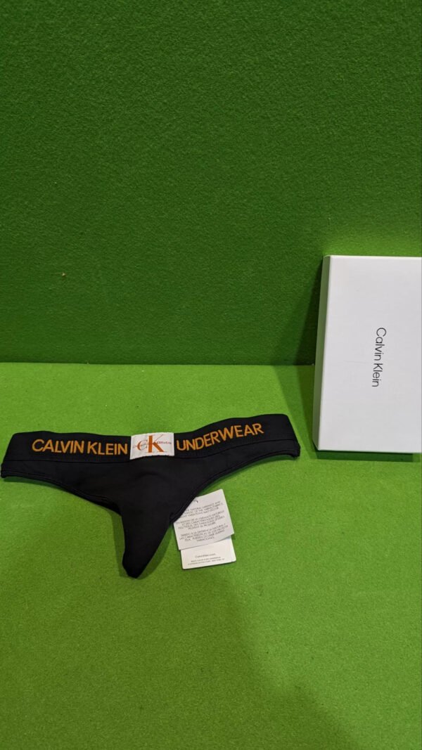 Calvin Klein Underwear tanga de mujer