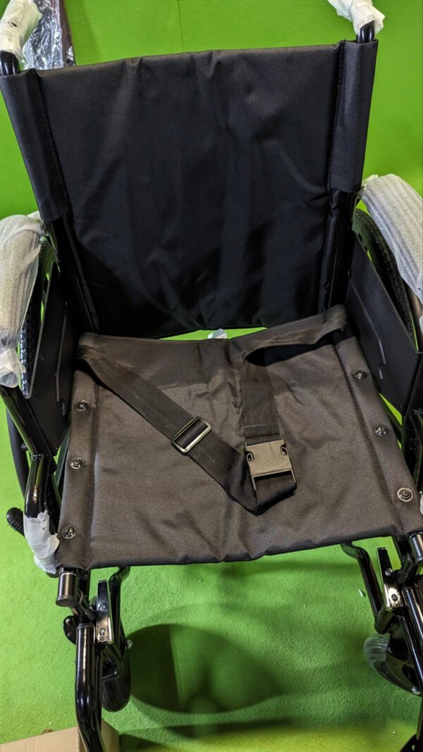 PEPE - Silla de Ruedas Autopropulsable