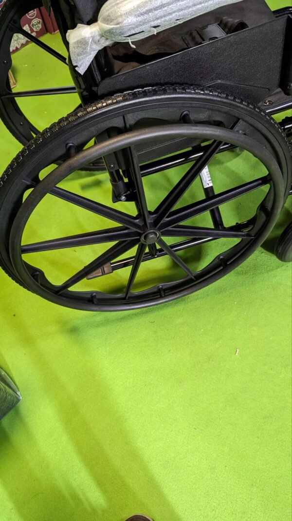 PEPE - Silla de Ruedas Autopropulsable