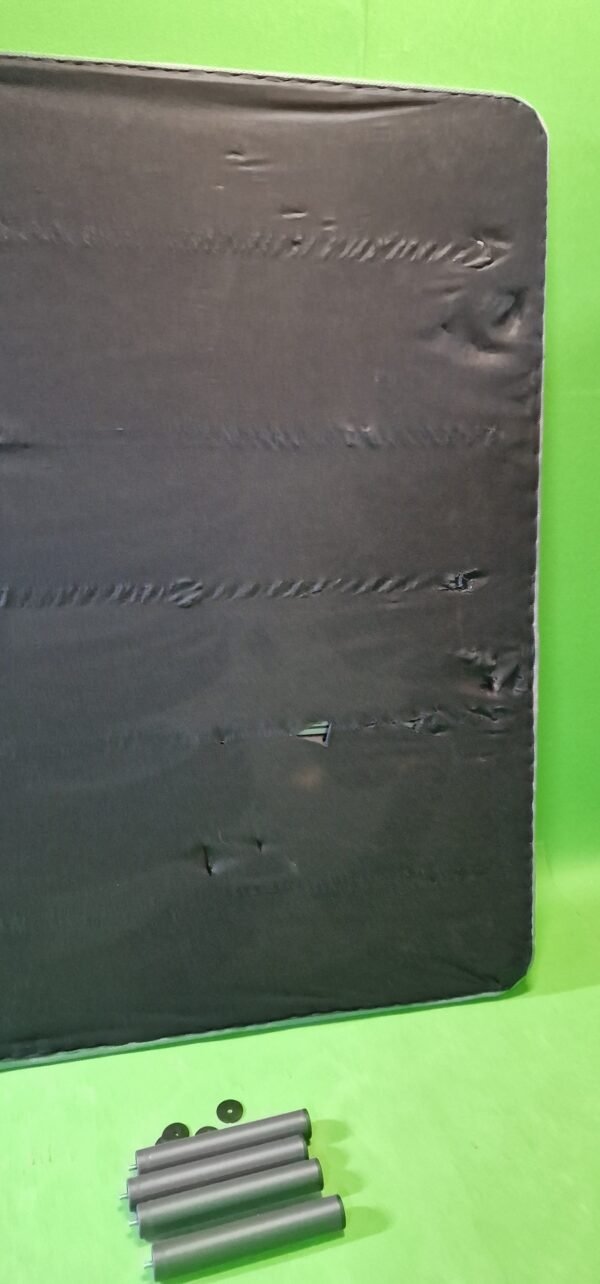 Base Tapizada, Tejido Air Fresh 3D con Patas