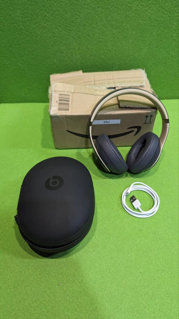 Beats Studio 3 Wireless Auriculares