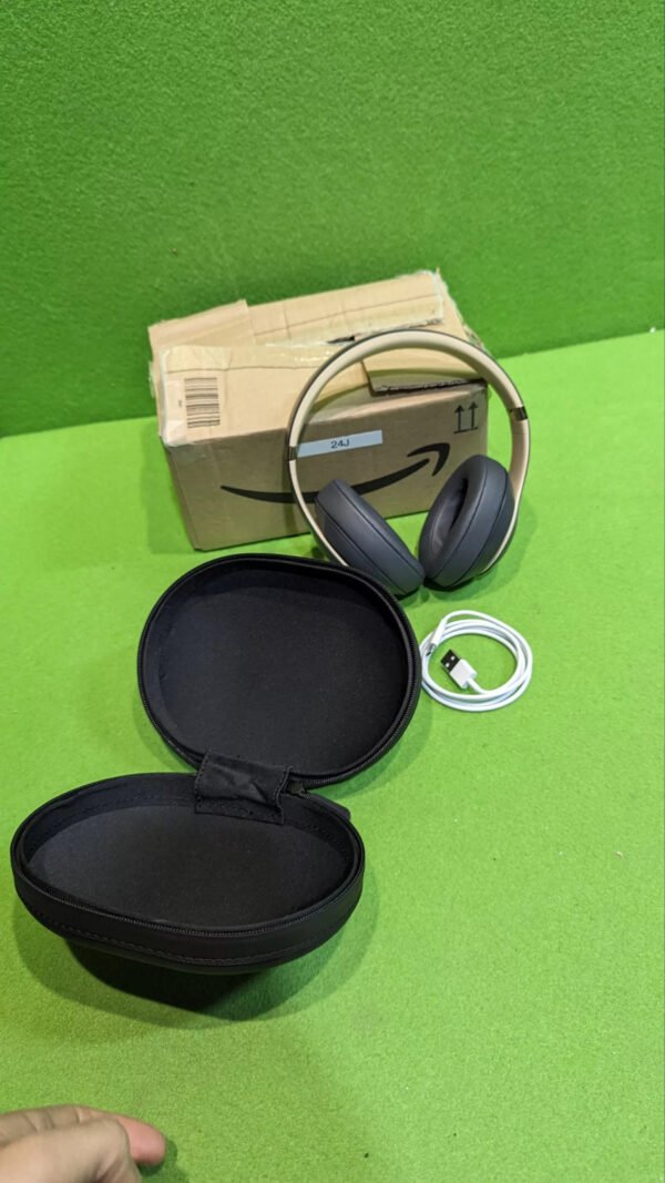 Beats Studio 3 Wireless Auriculares