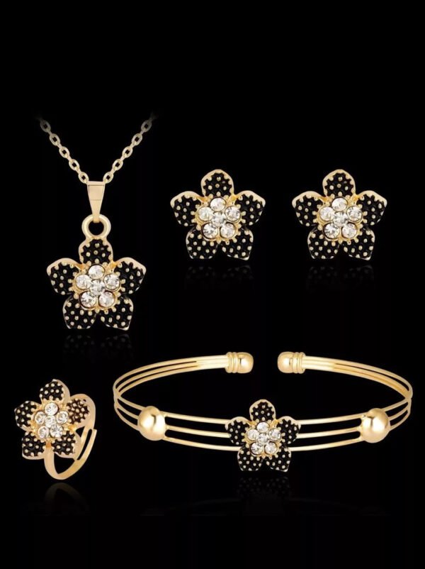 Bisutería Jewelry: Collar, Pendientes, Pulsera y Anillo