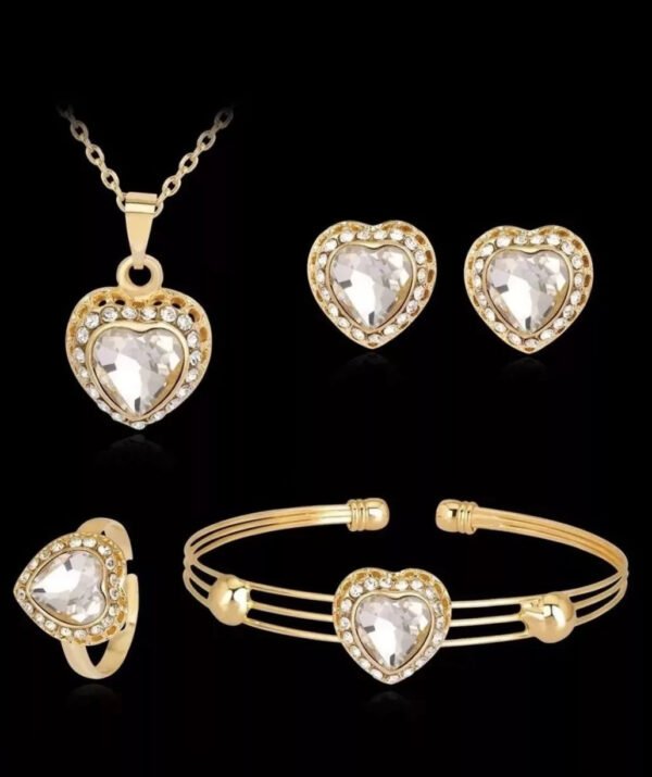 Bisutería Completa Jewelry: Collar, Pendientes, Pulsera y Anillo