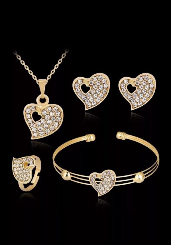 Bisutería Jewelry: Collar, Pendientes, Pulsera y Anillo