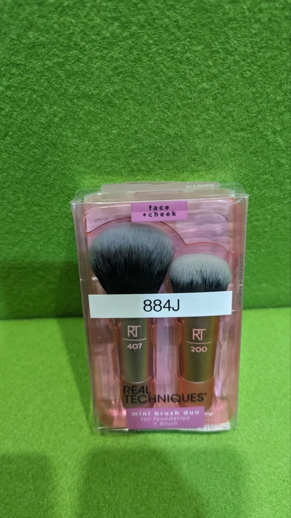 Real Techniques Mini cepillo de base y blush