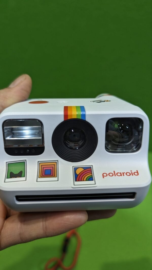 1000012915-scaled-1.jpg Polaroid Go Generation 2 Camara