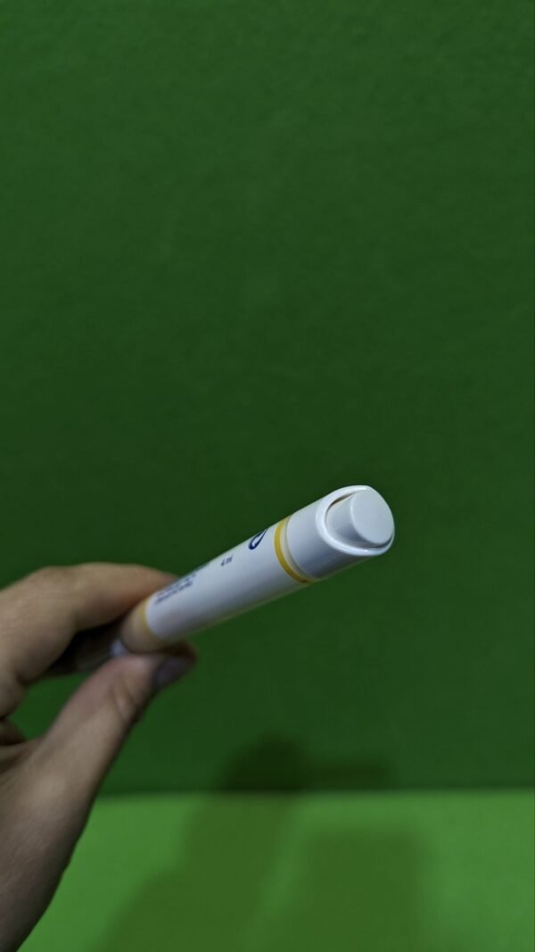 Nivea Q10 Power 3 en 1 Eye Care Cushion 01