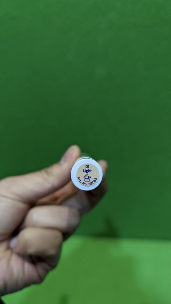 Nivea Q10 Power 3 en 1 Eye Care Cushion 01