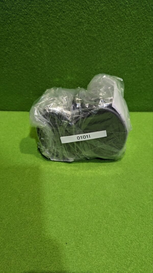 Amazon Basics - Altavoces para ordenador alimentados por USB con sonido dinámico, Paquete de 2, Negro