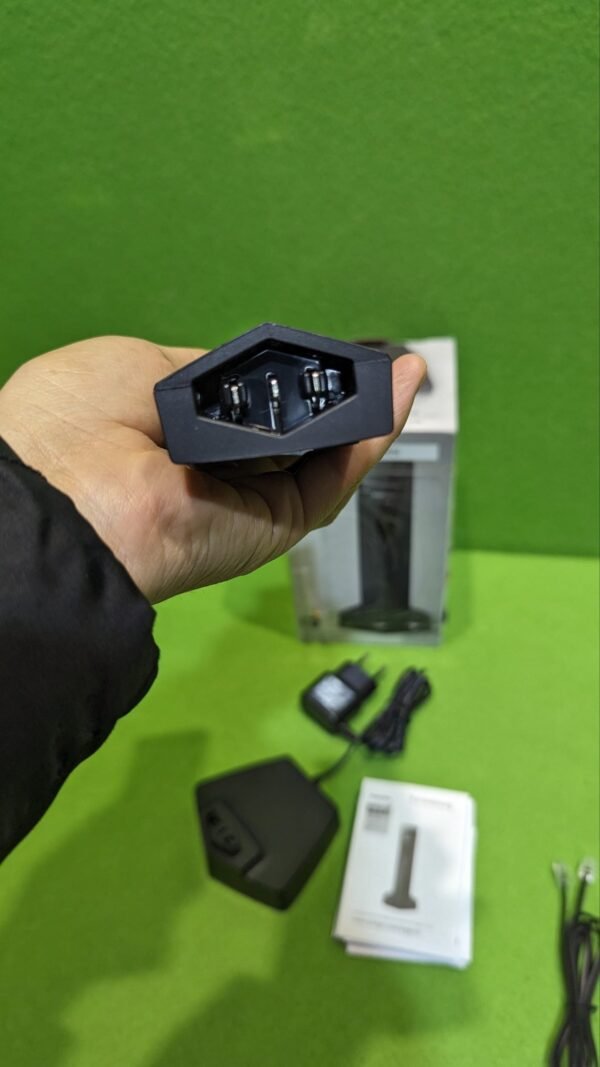 1000015946-scaled-1.jpg Philips Linea V DECT Design M3551B/38 - Teléfono inalámbrico con contestador automático (Pantalla de 1,8" y Sonido HQ)