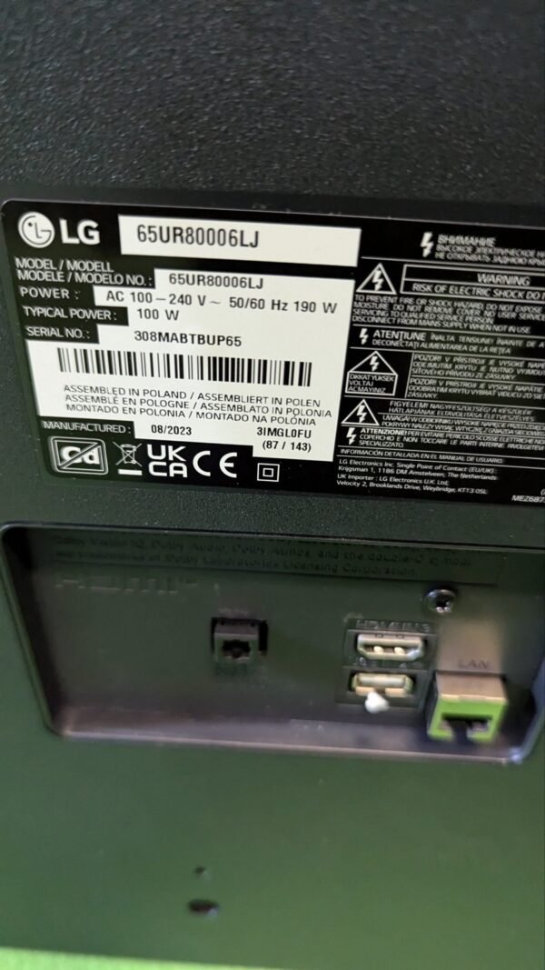 LG 65UR80006LJ 65" Smart TV para REPUESTO
