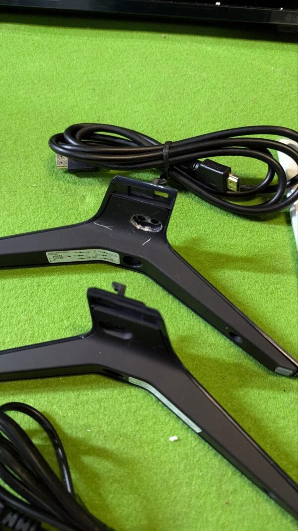 LG 65UR80006LJ 65" Smart TV para REPUESTO