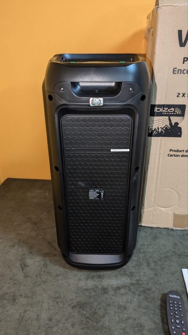 Ibiza - WAVE6 - Altavoz a pilas de 250W/2x5.25"