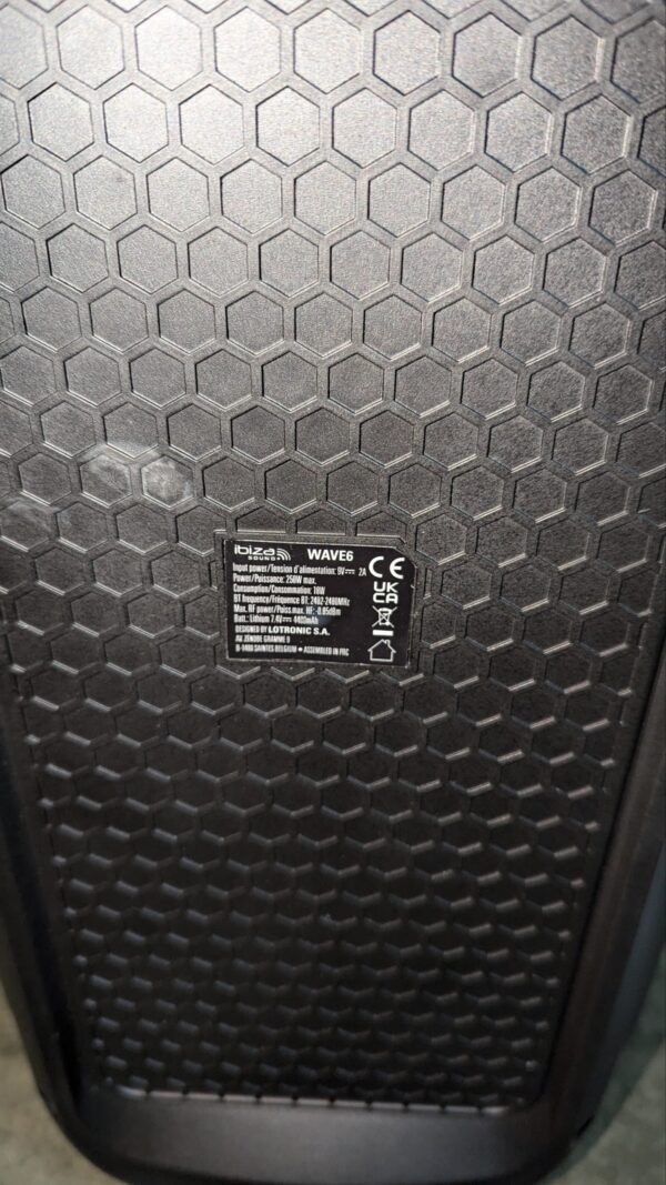 Ibiza - WAVE6 - Altavoz a pilas de 250W/2x5.25"