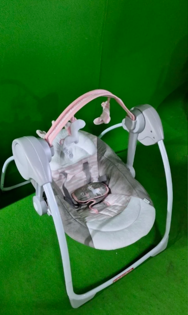 Ingenuity Columpio Compacto y Plegable