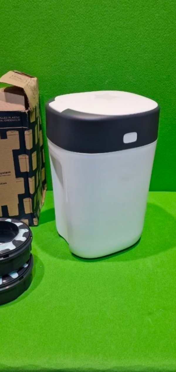 1000042734.png Tommee Tippee Contenedor para Pañales, Incluye 3 Recambios