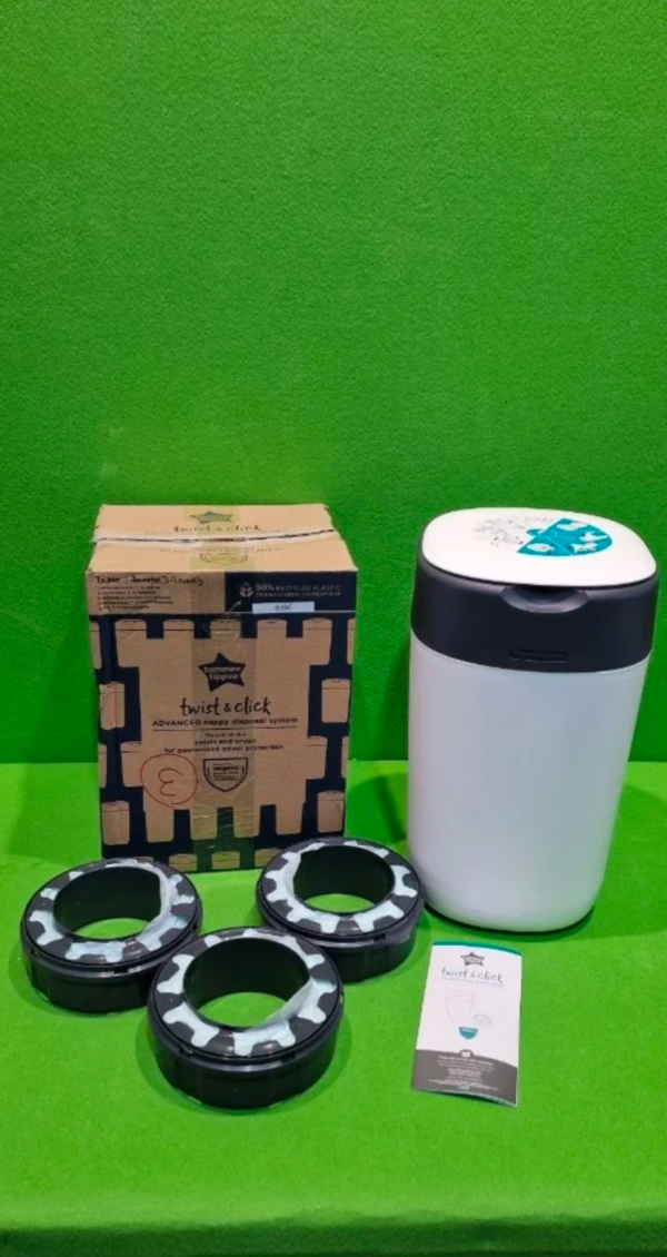 1000042737.png Tommee Tippee - Contenedor Para Pañales, 3 Recambios