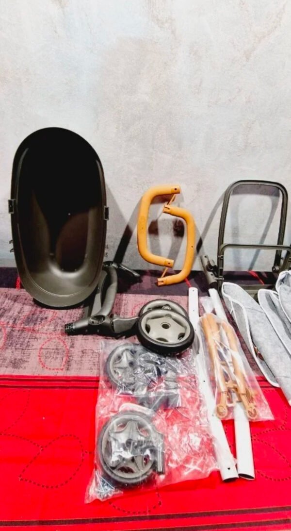 Cochecito + Cochecito Gris BEBE CONFORT - SMOBY