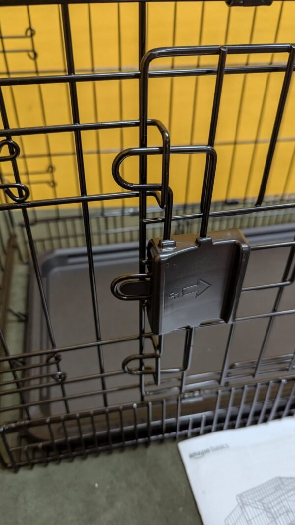 1000049668-scaled-1.jpg Jaula Metalica plegable para Perros