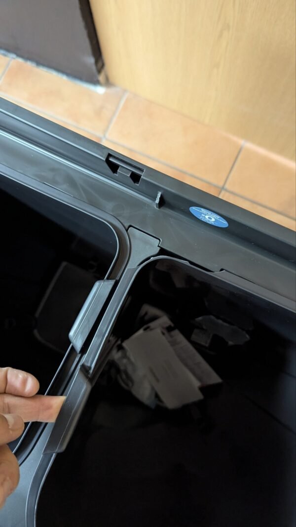 Brabantia Cubo de basura Negro mate 60L