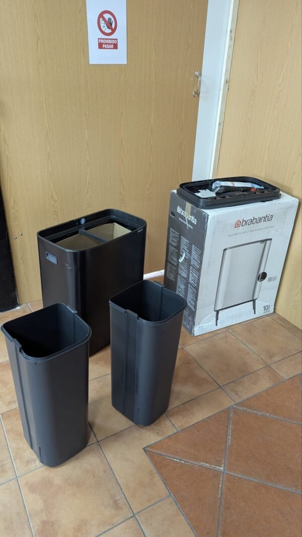 Brabantia Cubo de basura Negro mate 60L
