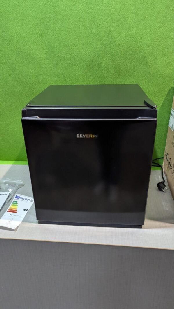 SEVERIN Mini nevera con compartimento de baja temperatura, 45 litros