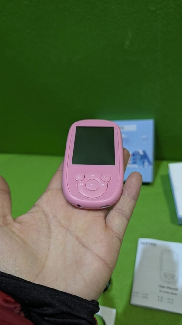 AGPTEK 2.4" Bluetooth 5.3 Reproductor MP3 para Niños