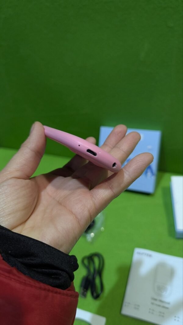 AGPTEK 2.4" Bluetooth 5.3 Reproductor MP3 para Niños