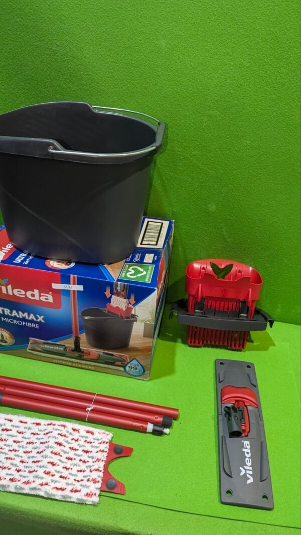 1000083672-scaled-1.jpg Vileda Ultramax Mopa de microfibras para Fregar y Cubo con escurridor