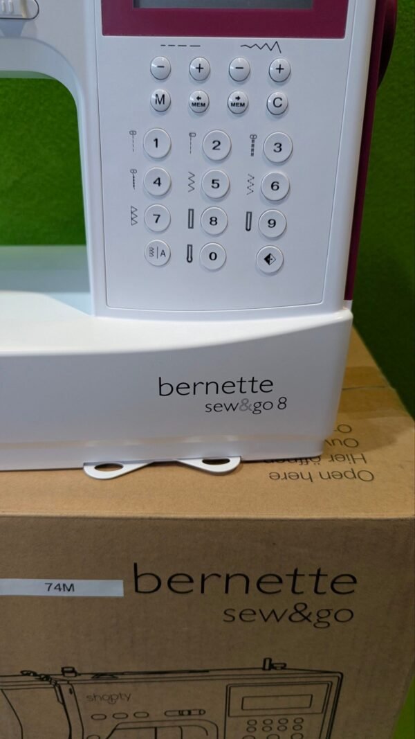 Máquina de coser Bernette sew&go 8 con caja