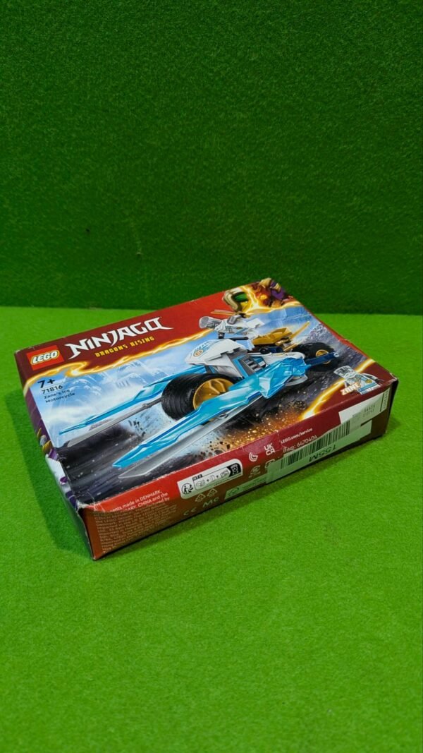 1000094180-scaled-1.jpg LEGO Ninjago Moto de Hielo de Zane