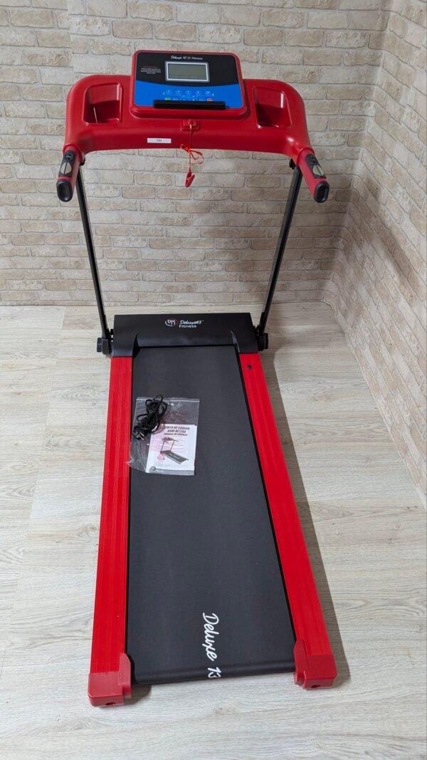 Cinta de Andar y Correr - Motor 1500W 2CV - soporta 150 kg