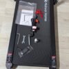 Cinta de andar Mobvoi Home con accesorios incluidos.