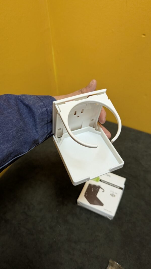 Soporte plegable ajustable para latas de bebidas