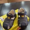 Sandalias de piel para niño de Pablosky talla 19
