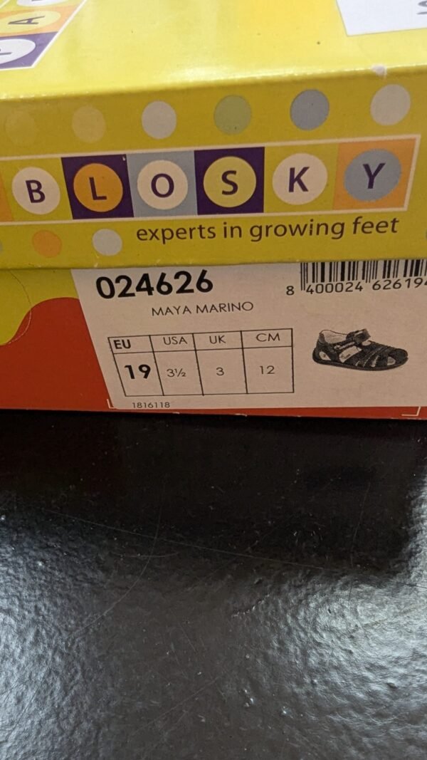 Sandalias de piel para niño de Pablosky talla 19