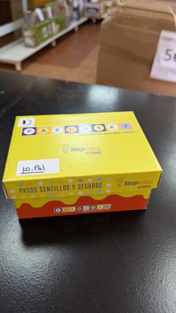 Sandalias de piel para niño de Pablosky talla 19