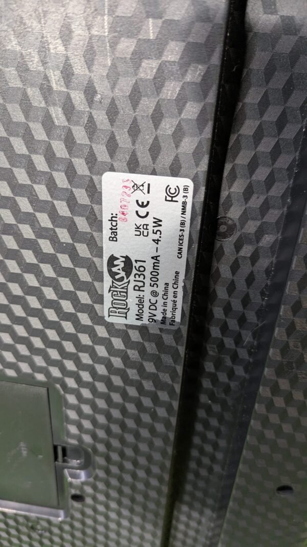 PXL_20250406_175043993.MP_-scaled-1.jpg RockJam Teclado compacto de 61 teclas