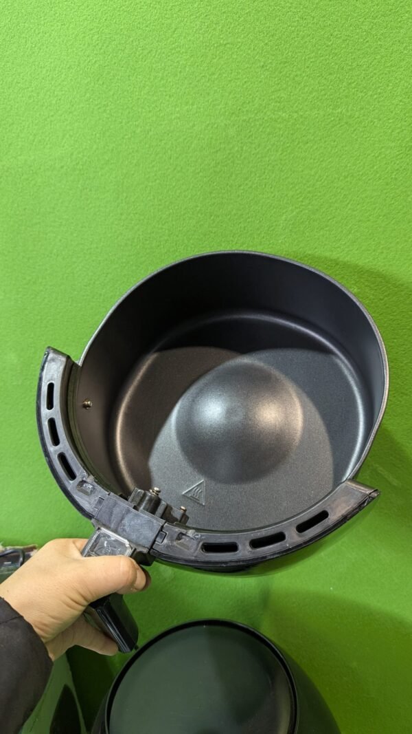 PXL_20250416_095914269.MP_-scaled-1.jpg Princess Family Aerofryer XXL 5.2 litros