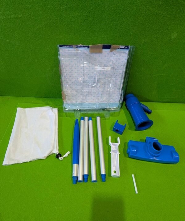 Productos QP Limpiafondos con pértiga desmontable Falta una pieza