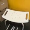 PrimeMatik Taburete de ducha ergonómico con altura ajustable