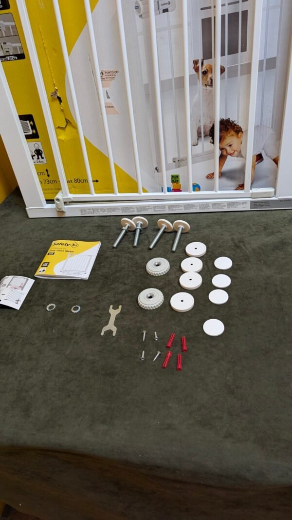 Safety 1st Easy Close Metal Barrera de seguridad para niños